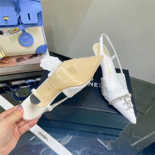 High Quality Luxury Chanel Pearl Double C Pendant Diamond Shoes – Style 57094 product detail