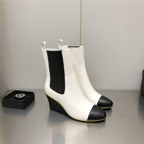 High Quality Luxury Chanel Wedge Ankle Boots – Style 46982