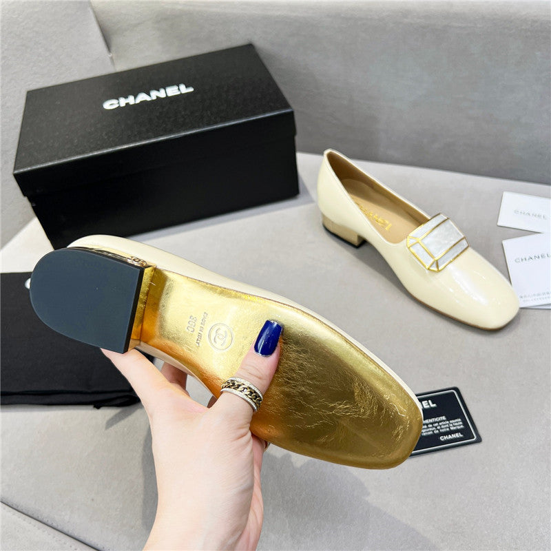 High Quality Luxury Chanel New Loafers Womens product detail