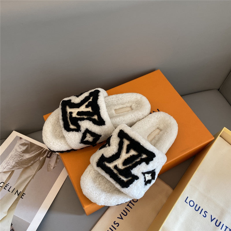 High Quality Luxury Louis Vuitton Platform Fur Slippers