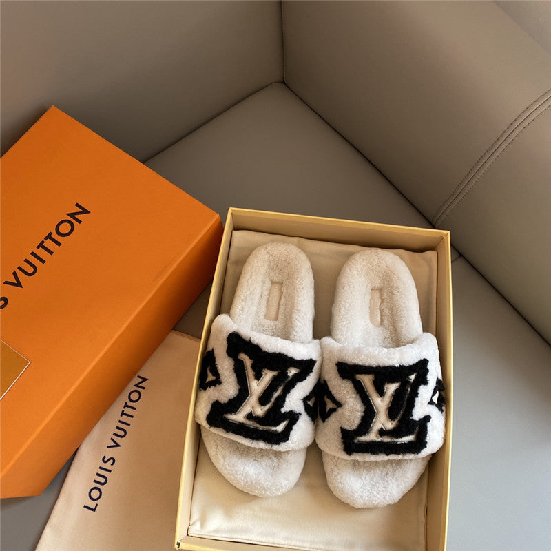 High Quality Luxury Louis Vuitton Platform Fur Slippers product detail