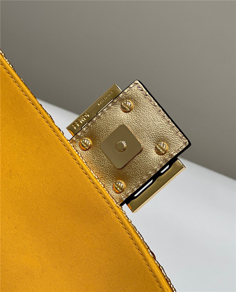 High Quality Luxury Fendi Sequin Baguette Bag – Style 32686 product detail