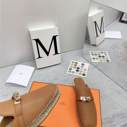 High Quality Luxury Hermes Loafer Slippers – Style 37603 product detail