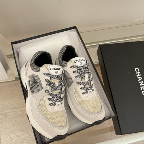 High Quality Luxury Chanel Tweed Low Top Sneakers alternate view