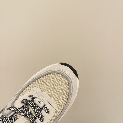 High Quality Luxury Chanel Tweed Low Top Sneakers product detail