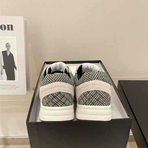 High Quality Luxury Chanel Tweed Low Top Sneakers product detail