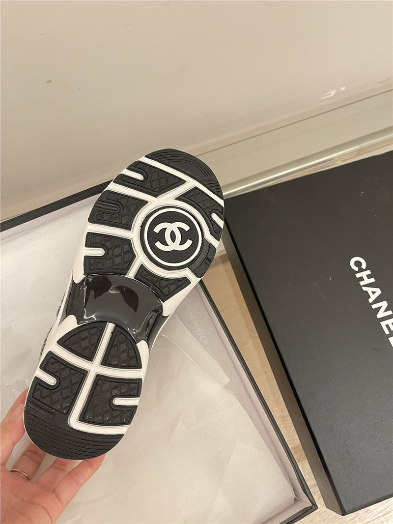 High Quality Luxury Chanel Tweed Low Top Sneakers product detail