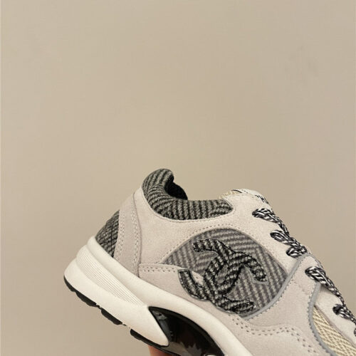 High Quality Luxury Chanel Tweed Low Top Sneakers product detail