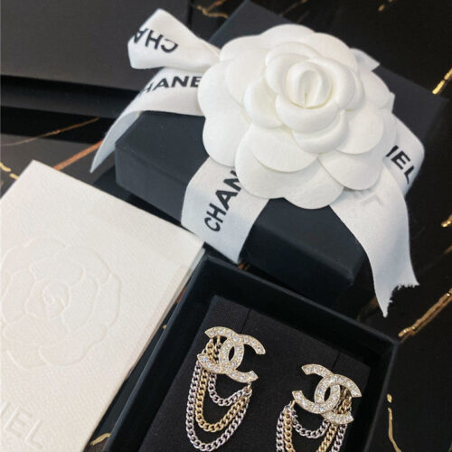 High Quality Luxury Chanel Chain Earrings product detail
