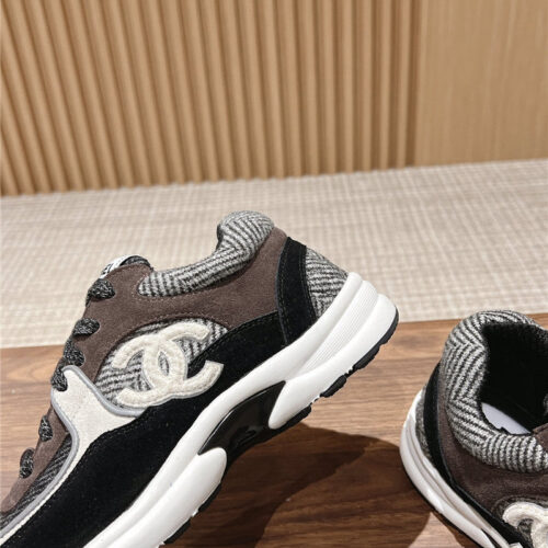 High Quality Luxury Chanel Tweed Stitching Casual Sneakers – Style 45478 product detail