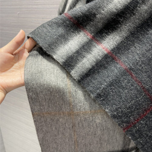 High Quality Luxury Burberry Cashmere Shawl Scarf Cape – Style 24606 product detail