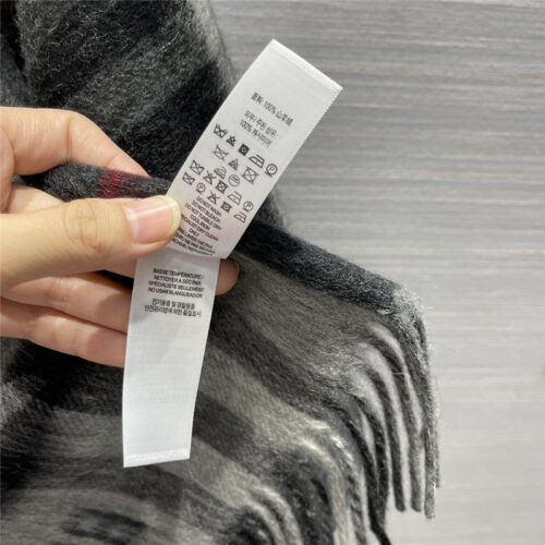 High Quality Luxury Burberry Cashmere Shawl Scarf Cape – Style 24606 product detail