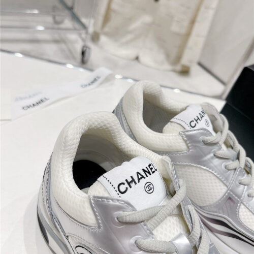 High Quality Luxury Chanel Cc Logo Sneakers Womens – Style 18662 product detail