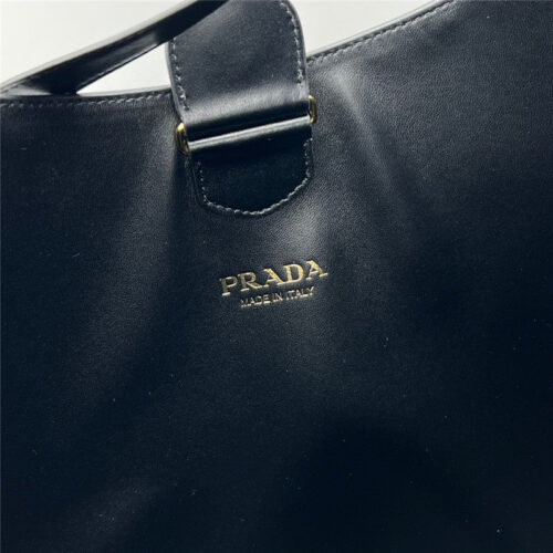 High Quality Luxury Prada Cleo Hobo Bag product detail