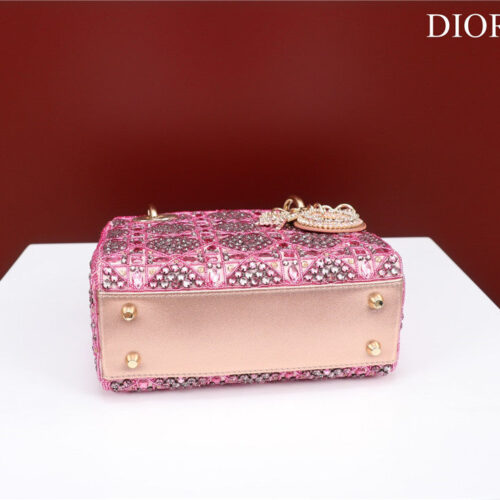 High Quality Luxury Mini Lady Dior Beaded Bag – Style 26744 product detail
