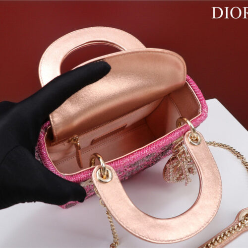 High Quality Luxury Mini Lady Dior Beaded Bag – Style 26744 product detail