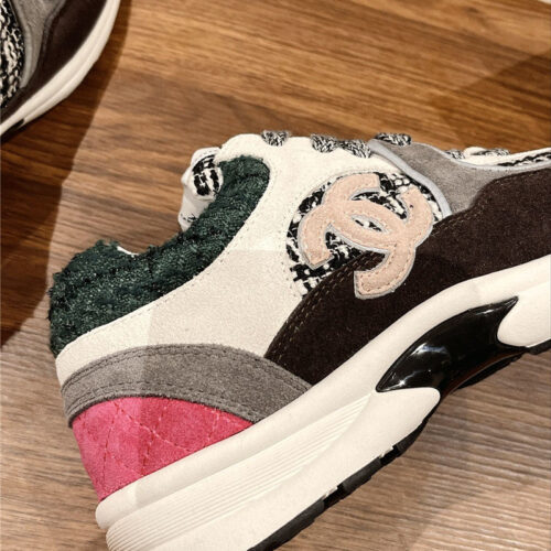 High Quality Luxury Chanel Tweed Stitching Casual Sneakers – Style 43782 product detail