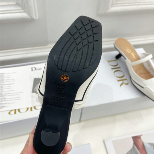 High Quality Luxury Dior Best Quality Fire Retro Square Toe Mules – Style 55814 product detail
