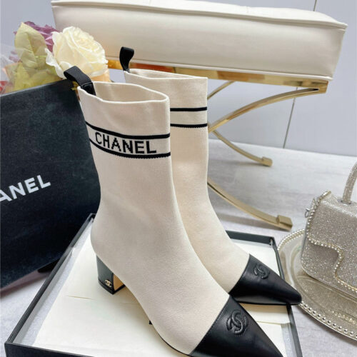 High Quality Luxury Chanel Logo Pointed Toe Chunky Heel Ankle Boots