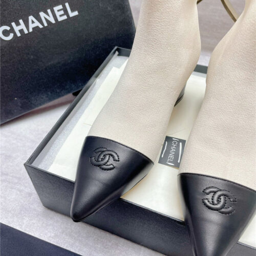 High Quality Luxury Chanel Logo Pointed Toe Chunky Heel Ankle Boots product detail