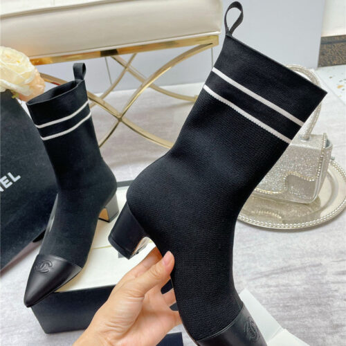 High Quality Luxury Chanel Logo Pointed Toe Chunky Heel Ankle Boots – Style 64678 product detail
