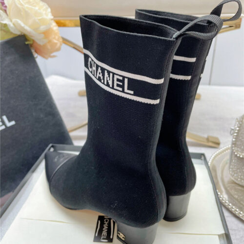 High Quality Luxury Chanel Logo Pointed Toe Chunky Heel Ankle Boots – Style 64678 product detail