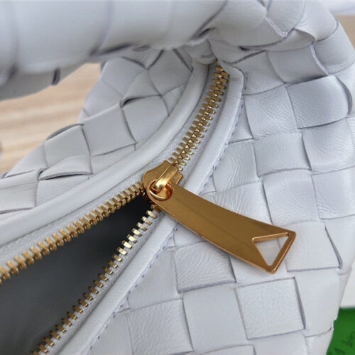 High Quality Luxury Bottega Veneta Jodie With Chain Bag White product detail