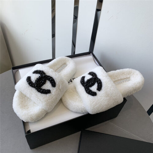 High Quality Luxury Chanel Fluffy Slippers – Style 35206 product detail