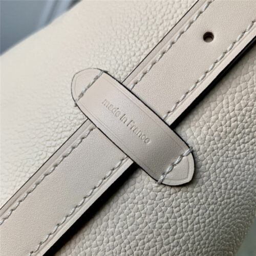 High Quality Luxury Louis Vuitton Carryall Small Bag – Style 47598 product detail