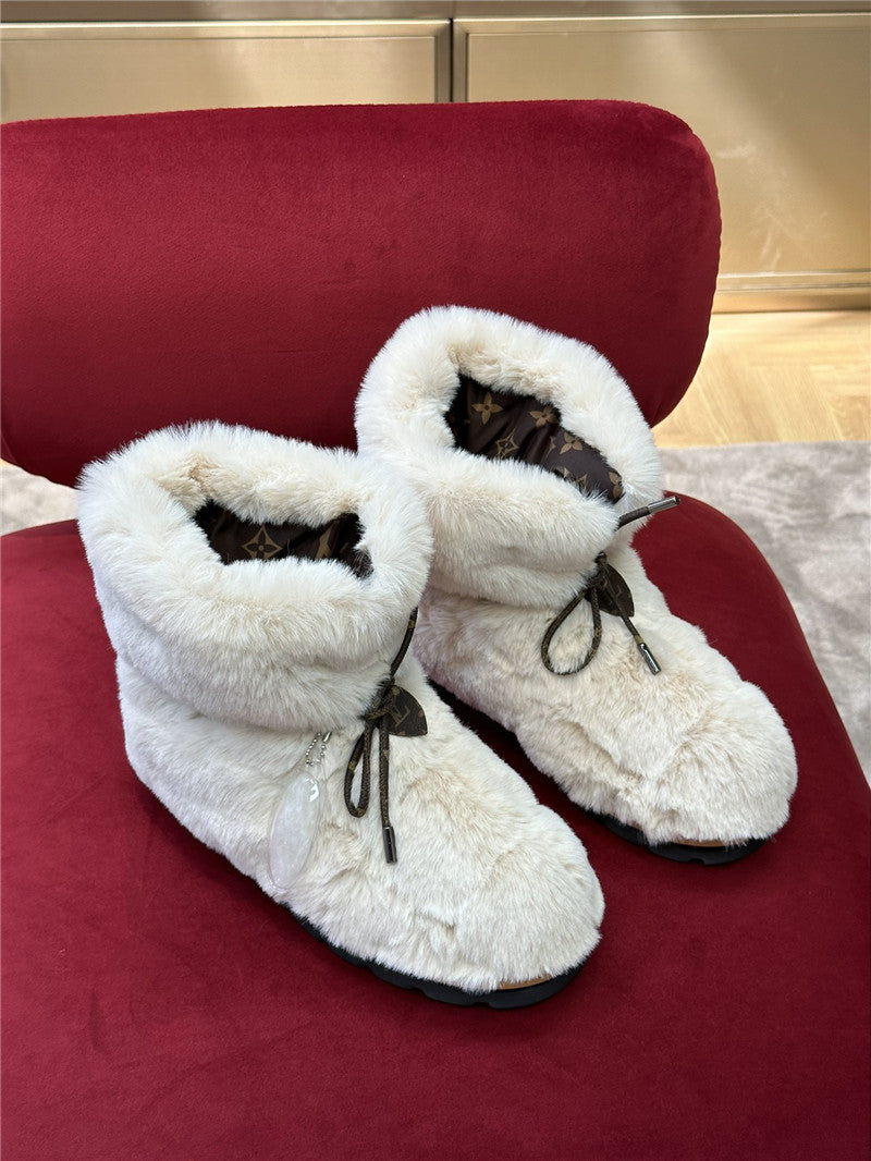 High Quality Luxury Louis Vuitton Woven Wool Winter Boots – Sizes 34–41 product detail
