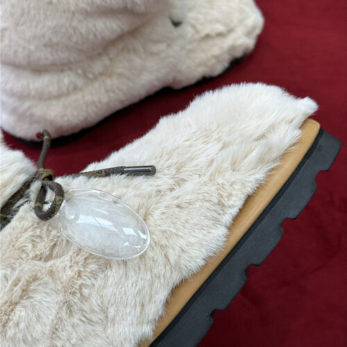 High Quality Luxury Louis Vuitton Woven Wool Winter Boots – Sizes 34–41 product detail
