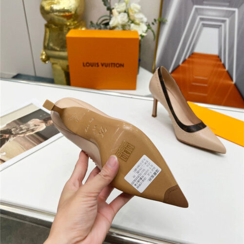 High Quality Luxury Louis Vuitton Logo Leather Shoes product detail