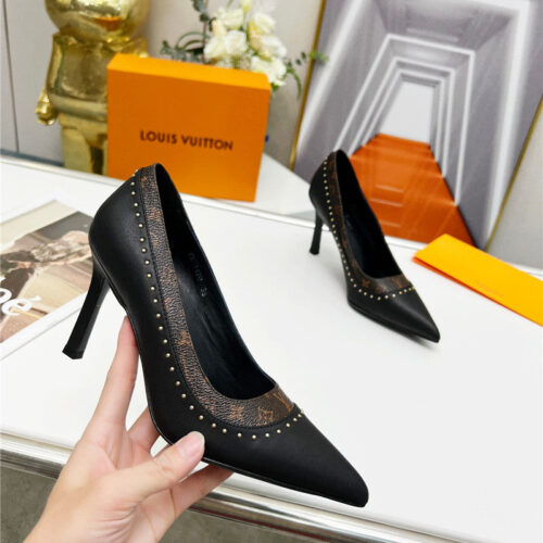 High Quality Luxury Louis Vuitton Logo Leather Shoes – Style 51139 product detail