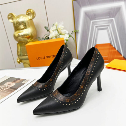 High Quality Luxury Louis Vuitton Logo Leather Shoes – Style 51139 alternate view