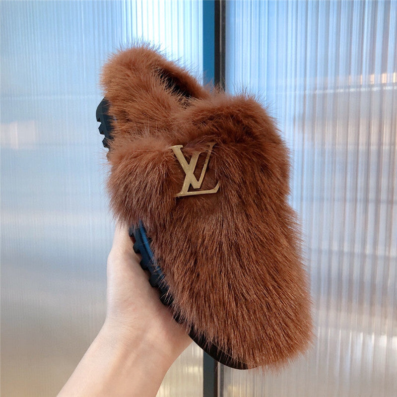 High Quality Luxury Louis Vuitton Mink Fur Slippers – Style 14371 product detail