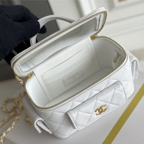 High Quality Luxury Chanel Cosmetic Bag – Style 47496 product detail