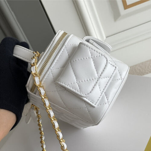 High Quality Luxury Chanel Cosmetic Bag – Style 47496 product detail