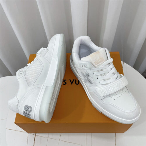 High Quality Luxury Louis Vuitton Retro Couple Sneakers – Style 82723 alternate view