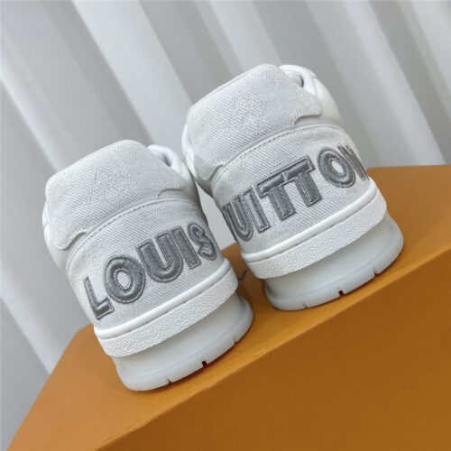 High Quality Luxury Louis Vuitton Retro Couple Sneakers – Style 82723 product detail