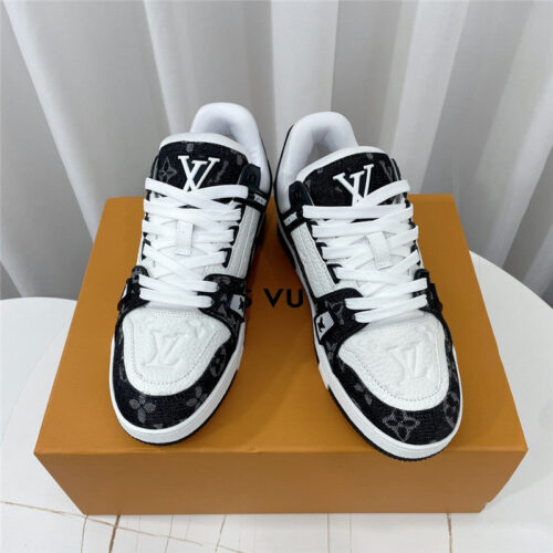 High Quality Luxury Louis Vuitton Retro Couple Sneakers – Style 72003
