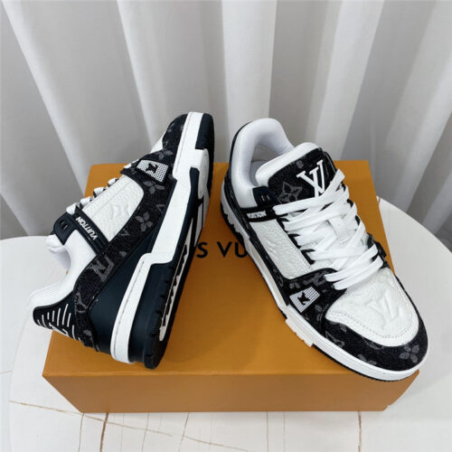 High Quality Luxury Louis Vuitton Retro Couple Sneakers – Style 72003 alternate view
