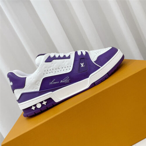 High Quality Luxury Louis Vuitton Retro Couple Sneakers – Style 77699 product detail