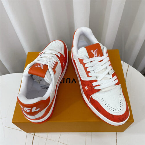 High Quality Luxury Louis Vuitton Retro Couple Sneakers – Style 33059 alternate view