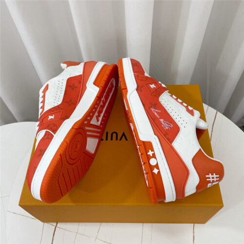 High Quality Luxury Louis Vuitton Retro Couple Sneakers – Style 33059 product detail