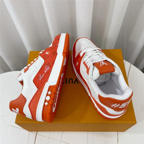 High Quality Luxury Louis Vuitton Retro Couple Sneakers – Style 33059 product detail