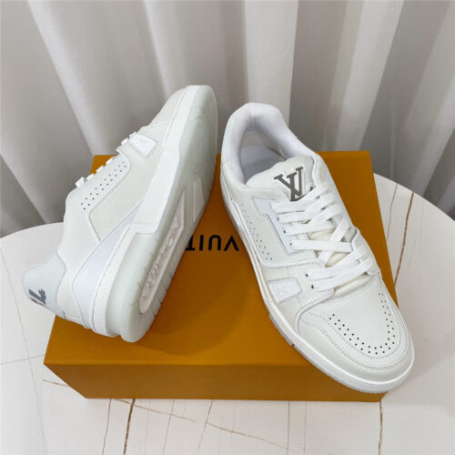 High Quality Luxury Louis Vuitton Retro Couple Sneakers – Style 83331 alternate view