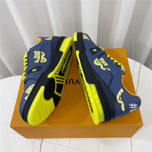 High Quality Luxury Louis Vuitton Retro Couple Sneakers – Style 99747 product detail