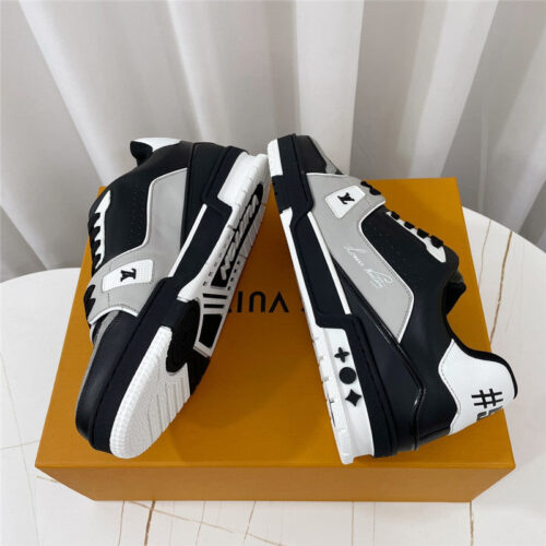 High Quality Luxury Louis Vuitton Retro Couple Sneakers – Style 02595 product detail