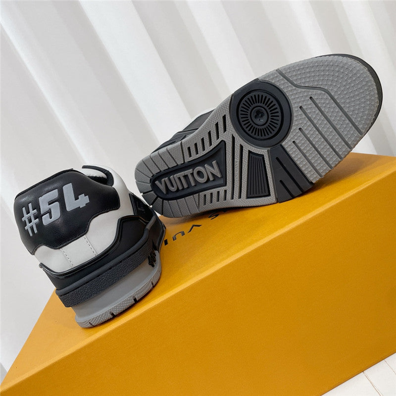High Quality Luxury Louis Vuitton Retro Couple Sneakers – Style 23491 product detail
