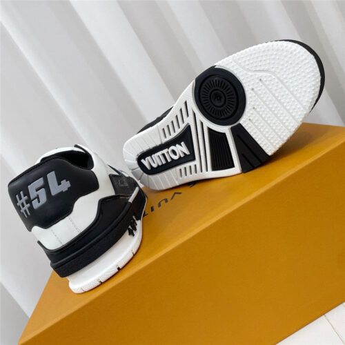 High Quality Luxury Louis Vuitton Retro Couple Sneakers – Style 75459 product detail